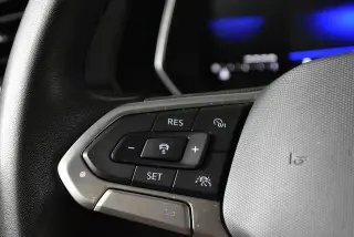 Volkswagen Jetta 2023 Deportivo 4dr Sedán 8A