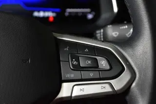 Volkswagen Jetta 2023 Deportivo 4dr Sedán 8A