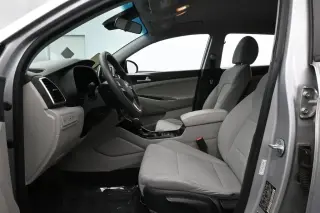 Hyundai TUCSON 2020 SE 4dr SUV