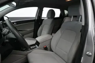 Hyundai TUCSON 2020 SE 4dr SUV