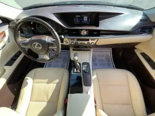 Lexus ES 350 2016 4dr Sedán