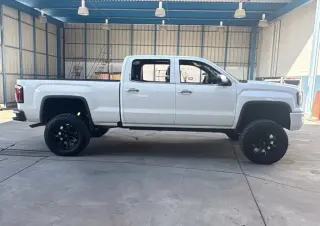 GMC Sierra 1500 2016 4x4 SLE 4dr Crew Cab 5.8 ft. SB