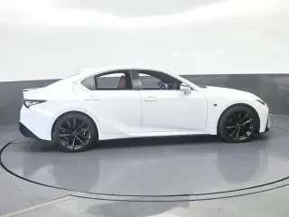 Lexus IS 350 2025 F SPORT Design 4dr Sedán