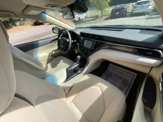 Toyota Camry 2020 LE 4dr Sedán