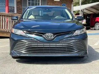 Toyota Camry 2020 LE 4dr Sedán