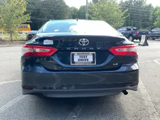 Toyota Camry 2020 LE 4dr Sedán