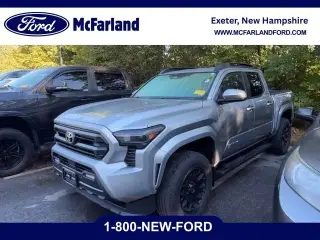 Toyota Tacoma 2024 4x4 SR5 4dr Double Cab 6.1 ft LB