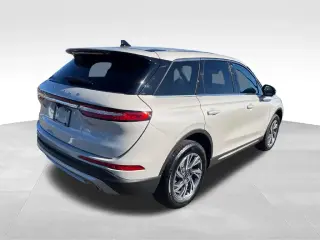 Lincoln Corsair 2024 AWD Premiere 4dr SUV