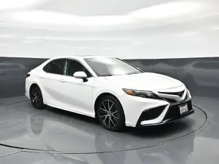 Toyota Camry 2023 SE 4dr Sedán
