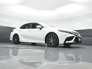 Toyota Camry 2023 SE 4dr Sedán