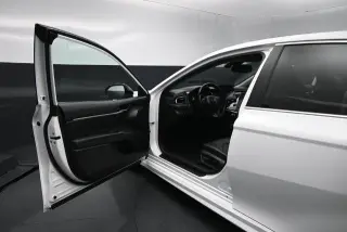 Toyota Camry 2023 SE 4dr Sedán
