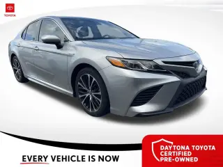 Toyota Camry Híbrido 2018 SE 4dr Sedán