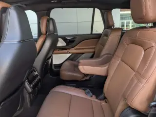 Lincoln Aviator 2023 Reserve 4dr SUV