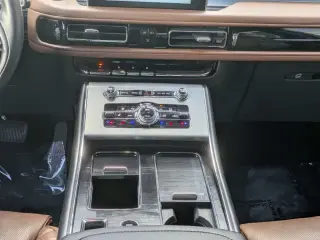 Lincoln Aviator 2023 Reserve 4dr SUV