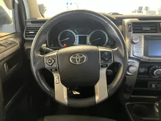 Toyota 4Runner 2018 4x4 SR5 Premium 4dr SUV