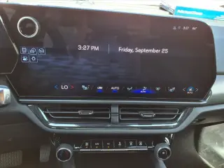 Chevrolet Equinox EV 2024 AWD Launch Edition 4dr SUV