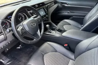 Toyota Camry 2020 SE 4dr Sedán