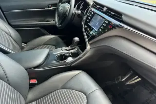 Toyota Camry 2020 SE 4dr Sedán