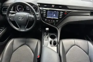 Toyota Camry 2020 SE 4dr Sedán