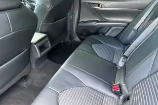 Toyota Camry 2020 SE 4dr Sedán