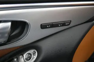 INFINITI Q50 2024 Lujo 4d Sedán