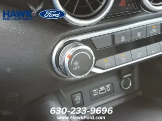 Nissan Sentra 2024 SV 4dr Sedán