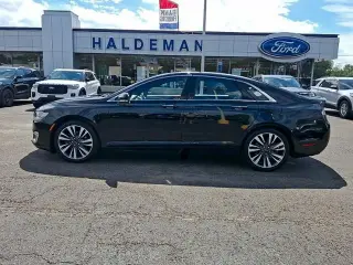 Lincoln MKZ 2019 AWD Reserve II 4dr Sedán