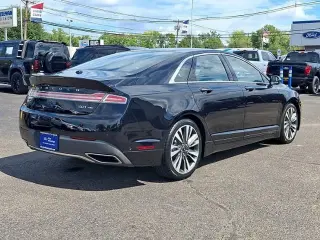 Lincoln MKZ 2019 AWD Reserve II 4dr Sedán