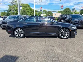 Lincoln MKZ 2019 AWD Reserve II 4dr Sedán