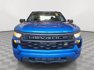 Chevrolet Silverado 1500 2023 4x4 Custom 4dr Crew Cab 5.8 ft. SB