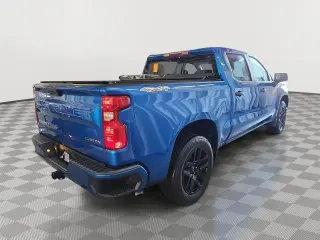 Chevrolet Silverado 1500 2023 4x4 Custom 4dr Crew Cab 5.8 ft. SB