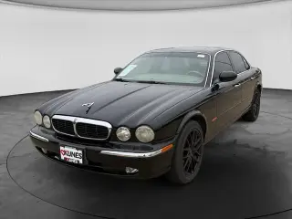 Jaguar XJ-Series 2004 XJ8 4dr Sedan