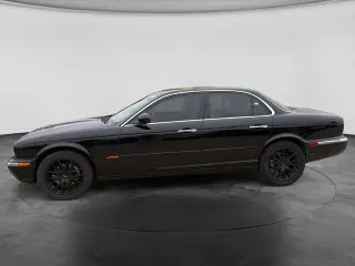 Jaguar XJ-Series 2004 XJ8 4dr Sedan