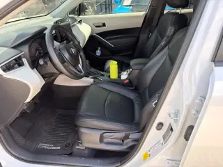 Toyota Corolla Cross 2025 LE 4dr Crossover