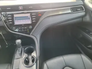 Toyota Camry 2020 SE 4dr Sedán