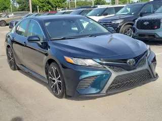 Toyota Camry 2020 SE 4dr Sedán