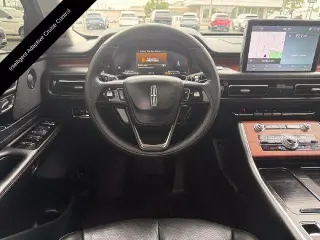 Lincoln Aviator 2023 AWD Reserve 4dr SUV
