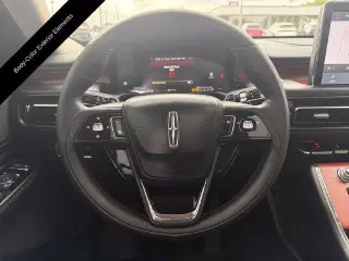 Lincoln Aviator 2023 AWD Reserve 4dr SUV
