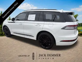 Lincoln Aviator 2023 AWD Reserve 4dr SUV