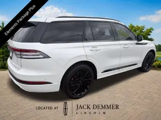 Lincoln Aviator 2023 AWD Reserve 4dr SUV