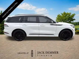 Lincoln Aviator 2023 AWD Reserve 4dr SUV