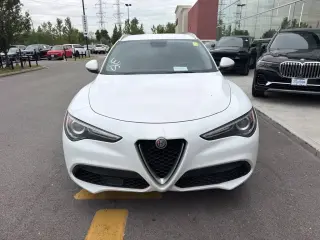 Alfa Romeo Stelvio 2019 AWD Base 4puertas Crossovér