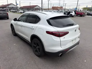 Alfa Romeo Stelvio 2019 AWD Base 4puertas Crossovér