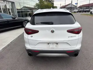 Alfa Romeo Stelvio 2019 AWD Base 4puertas Crossovér