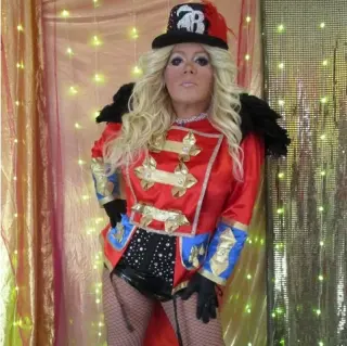 Lulutrevi 90s Britney Show