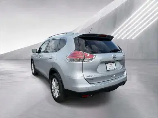 Nissan Rogue 2015 AWD SV 4dr Crossover