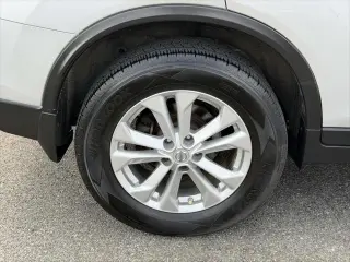Nissan Rogue 2015 AWD SV 4dr Crossover