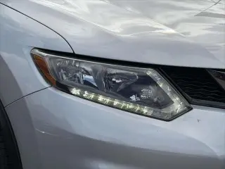 Nissan Rogue 2015 AWD SV 4dr Crossover