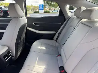 Hyundai SONATA Hybrid 2025 Limited 4dr Sedán