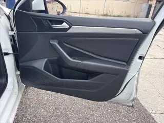Volkswagen Jetta 2019 S 4dr Sedán 8A